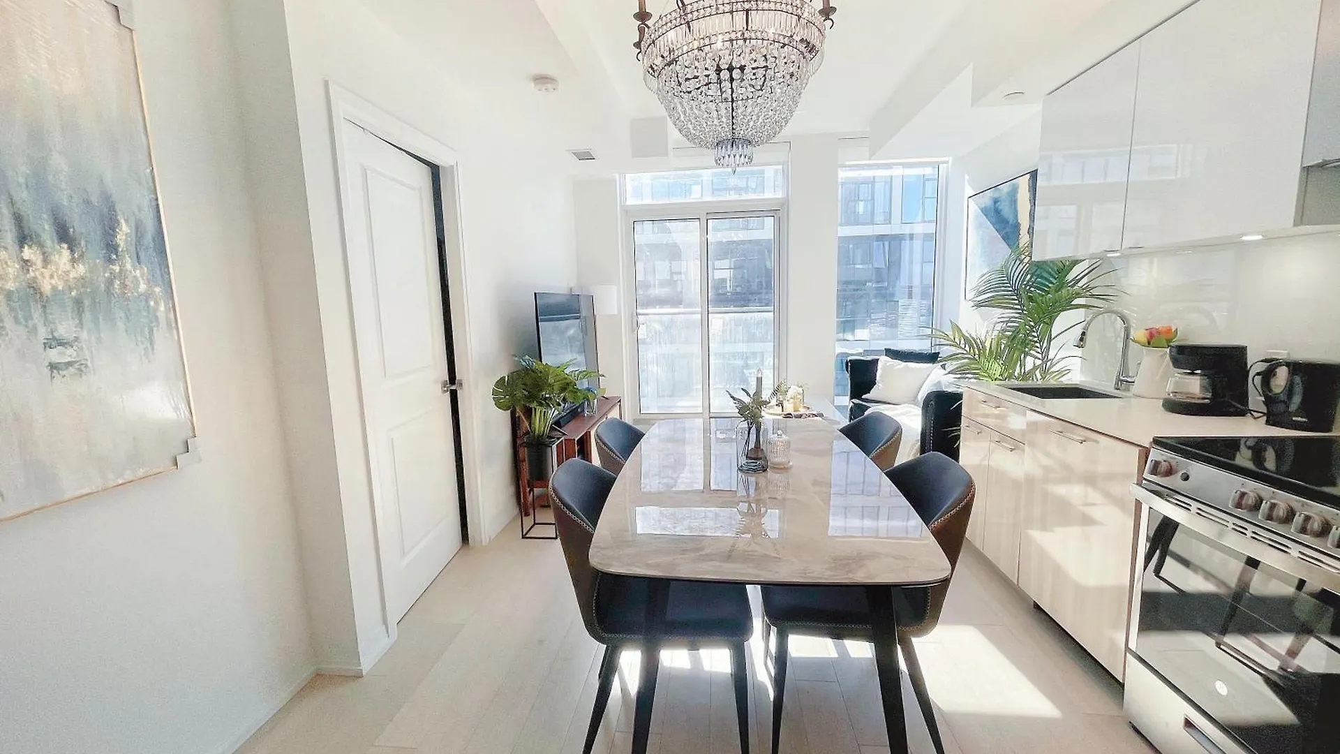 מלון דירות Infivilla Duplex Penthouse Suites Skyline Lake View Downtown טורונטו