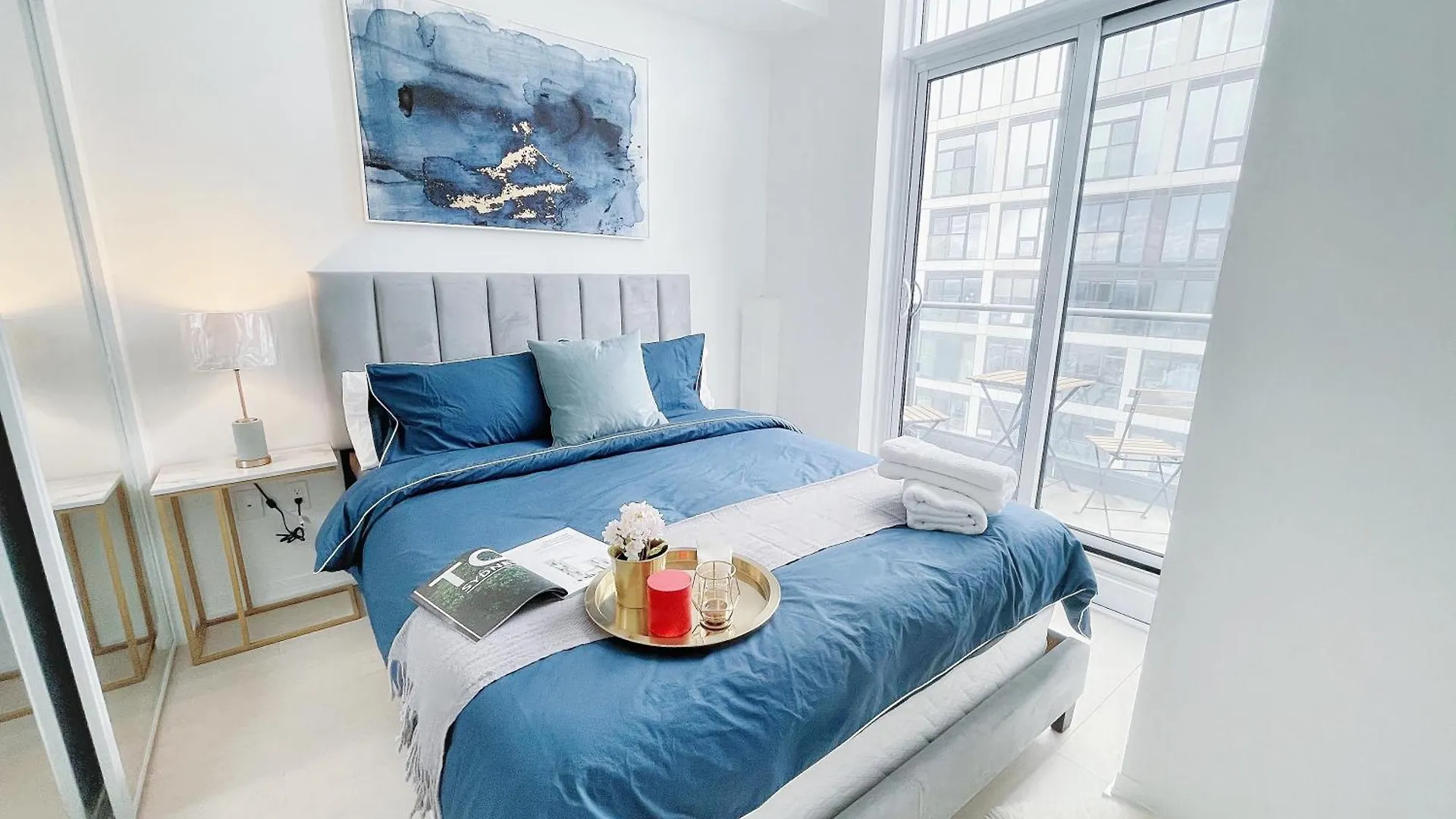 Apartahotel Infivilla Duplex Penthouse Suites Skyline Lake View Downtown Toronto Canadá